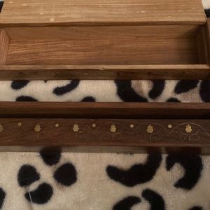 Incents box opens and store incense inside